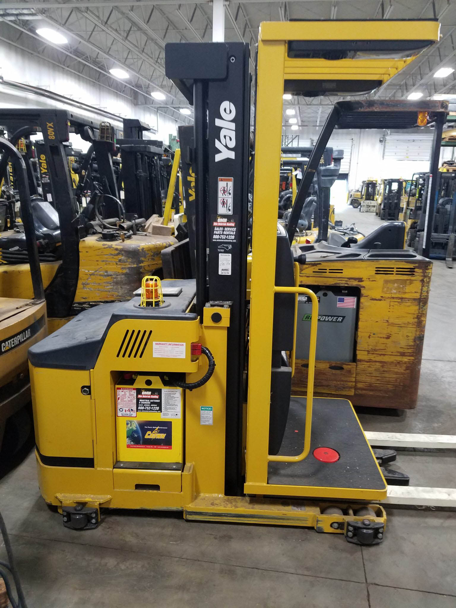 ELECTRIC ORDER PICKER
